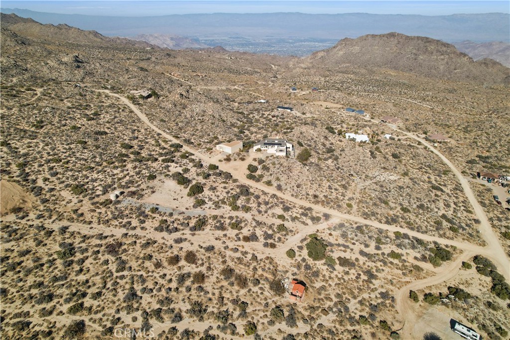 59705 Avenida Encino