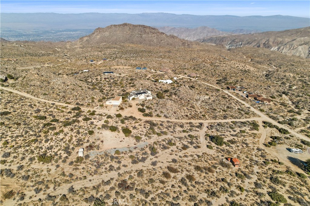 59705 Avenida Encino