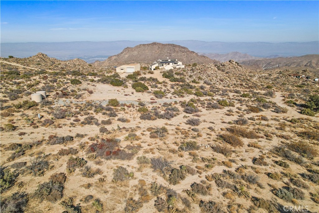 59705 Avenida Encino