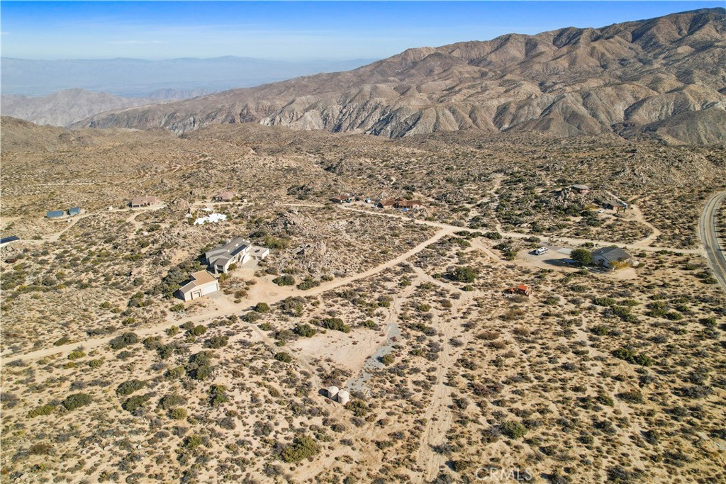 59705 Avenida Encino