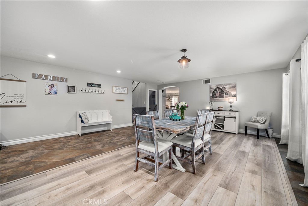 32281 Bandelier rd