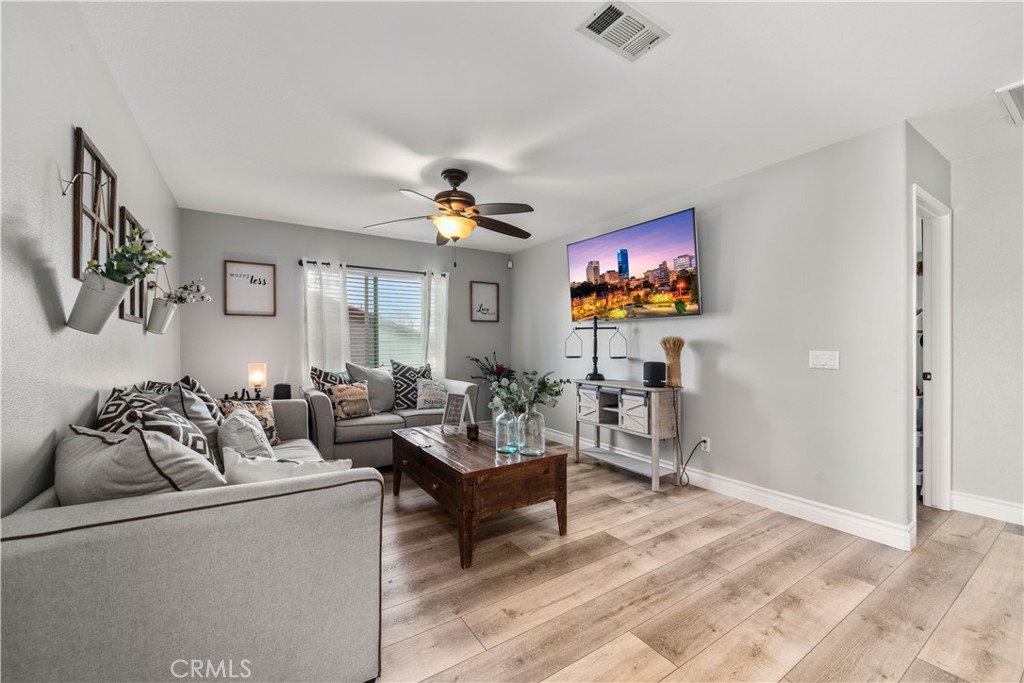 32281 Bandelier rd