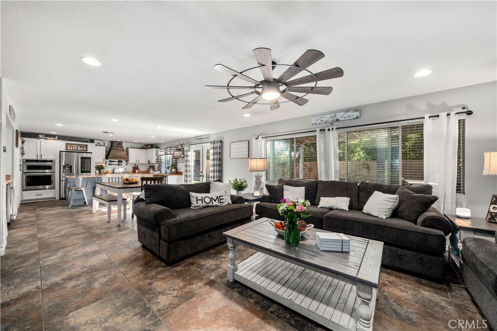 32281 Bandelier rd