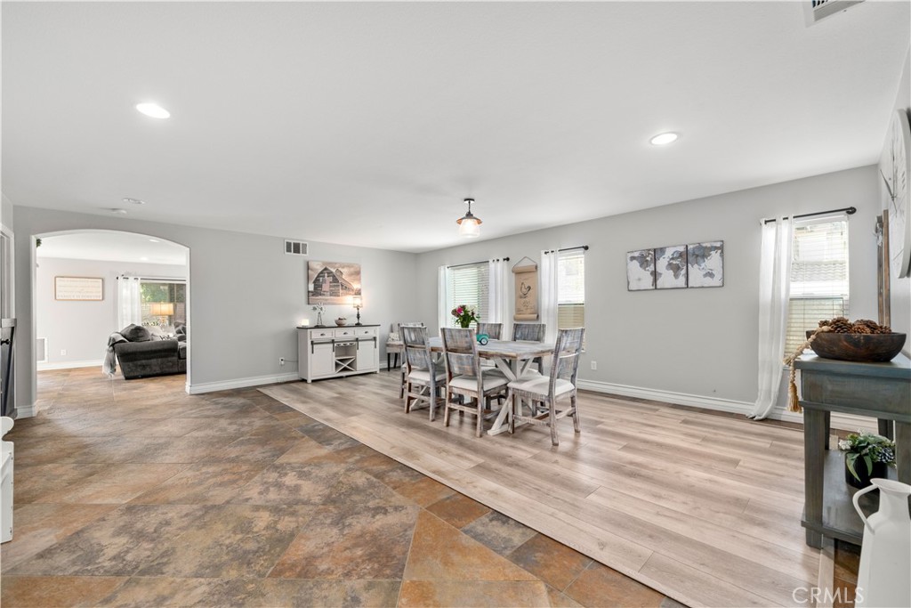 32281 Bandelier rd
