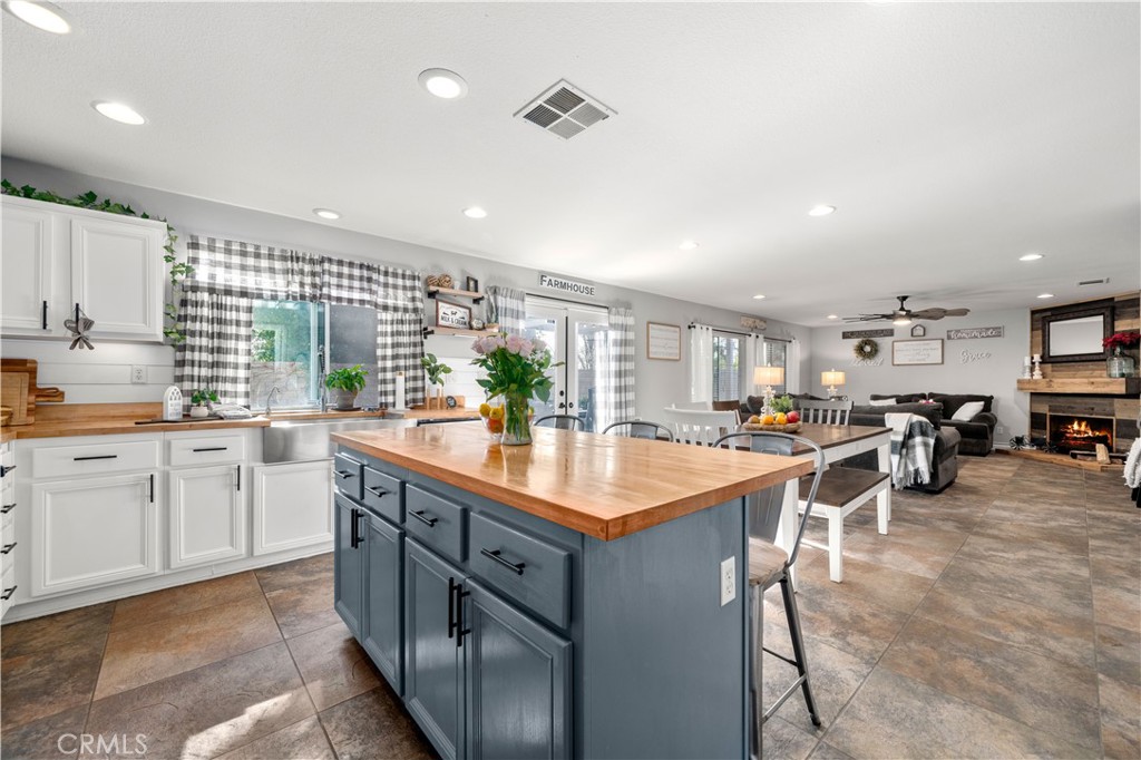 32281 Bandelier rd