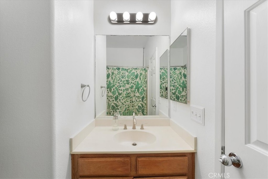 26326 Arboretum Way 405