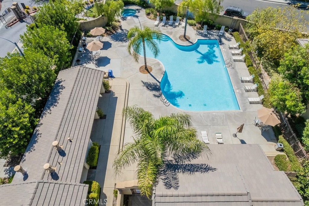 26326 Arboretum Way 405