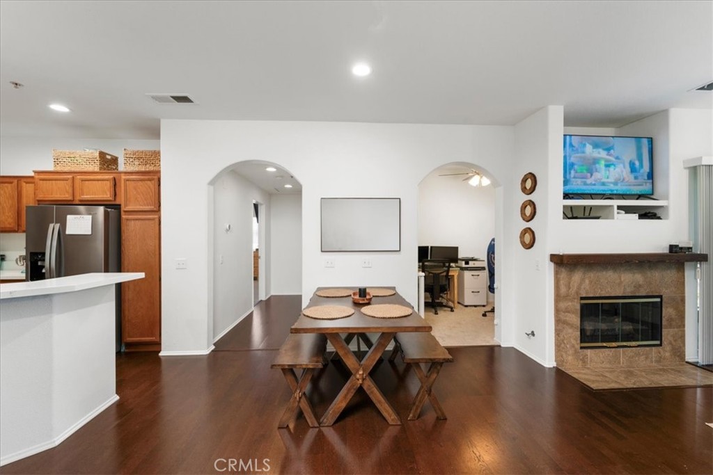 26326 Arboretum Way 405