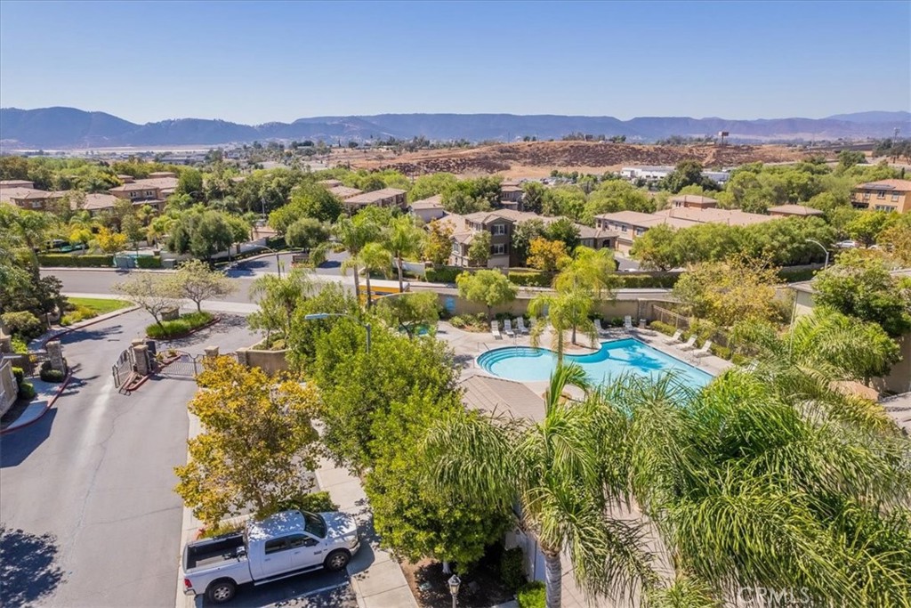 26326 Arboretum Way 405