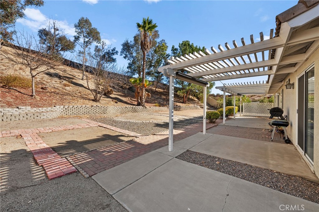 33422 Hillcrest Court