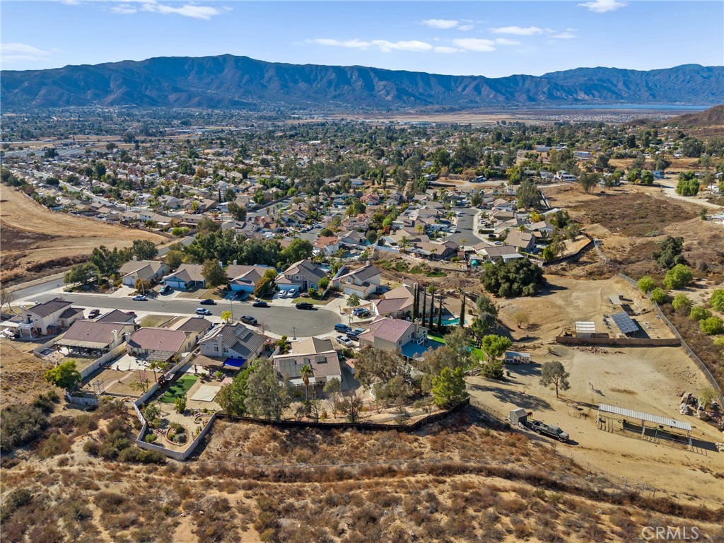 33422 Hillcrest Court