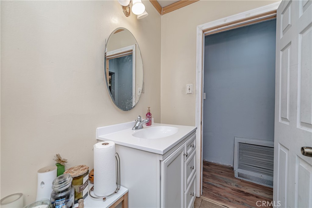 1608 W 138th Street W