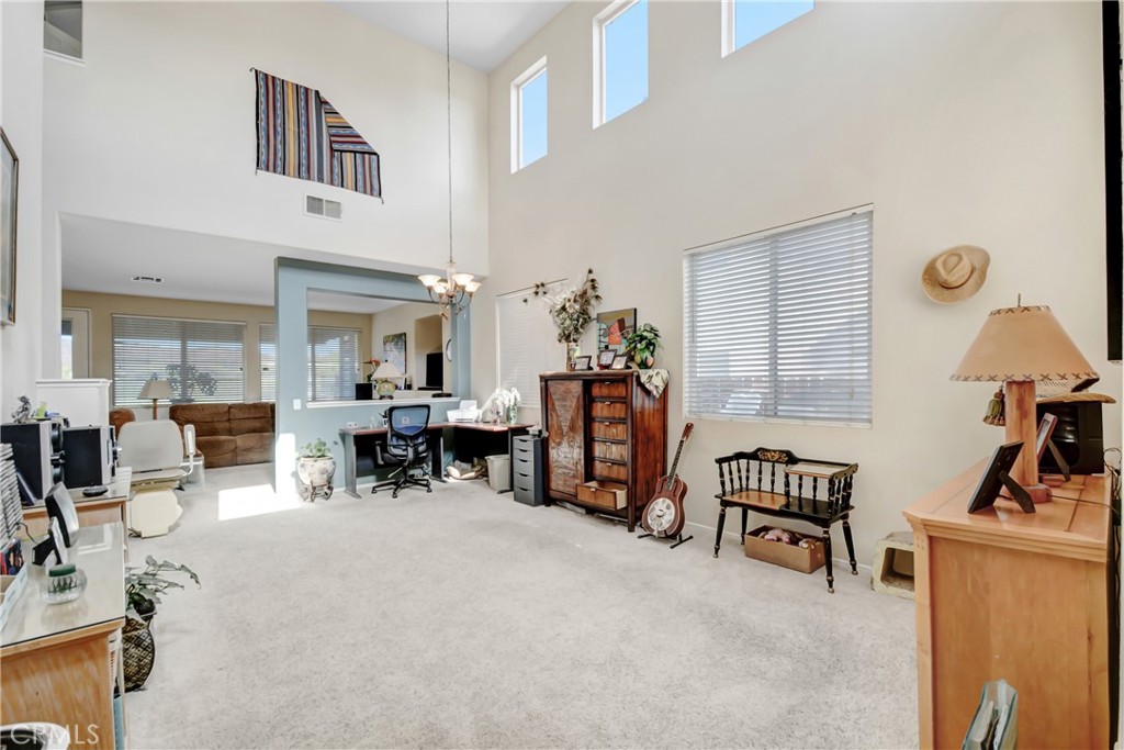 39879 Hillsboro Circle