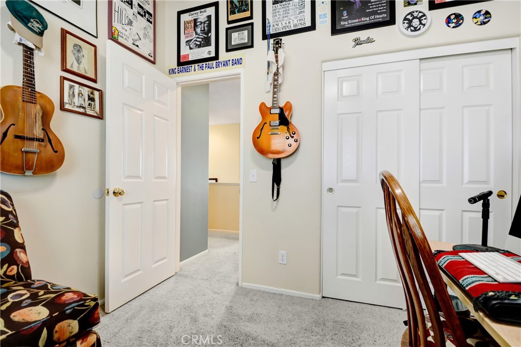 39879 Hillsboro Circle