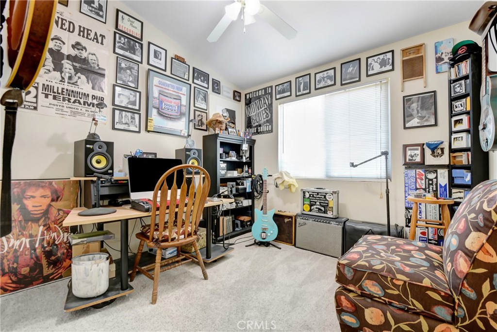 39879 Hillsboro Circle