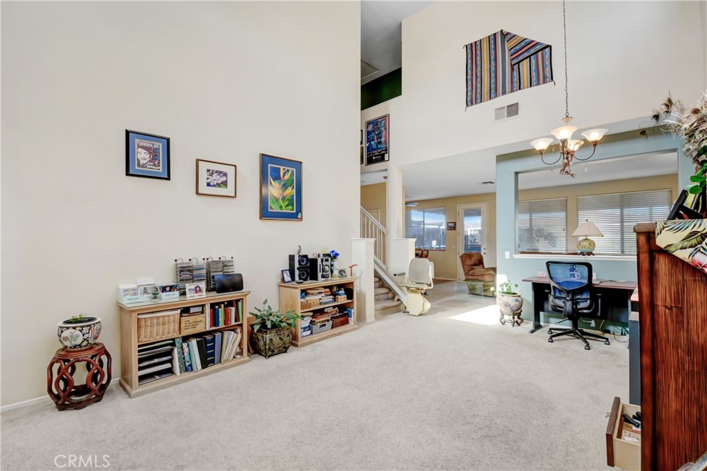 39879 Hillsboro Circle