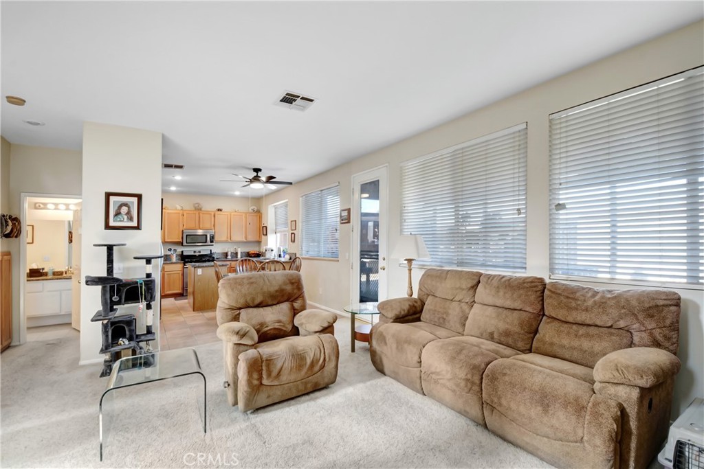 39879 Hillsboro Circle