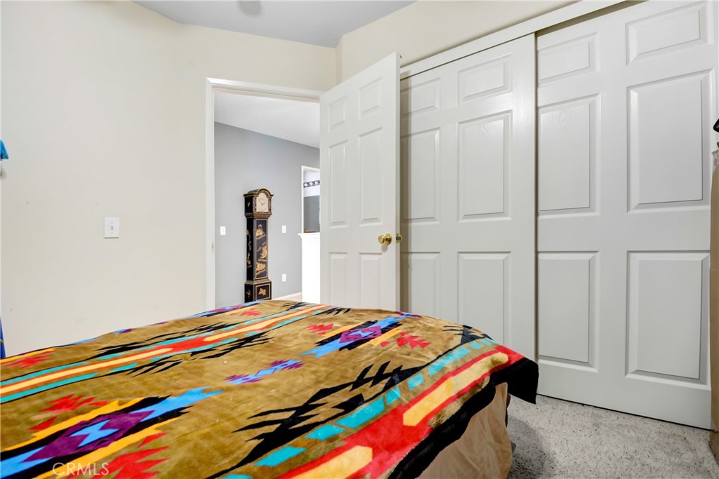 39879 Hillsboro Circle