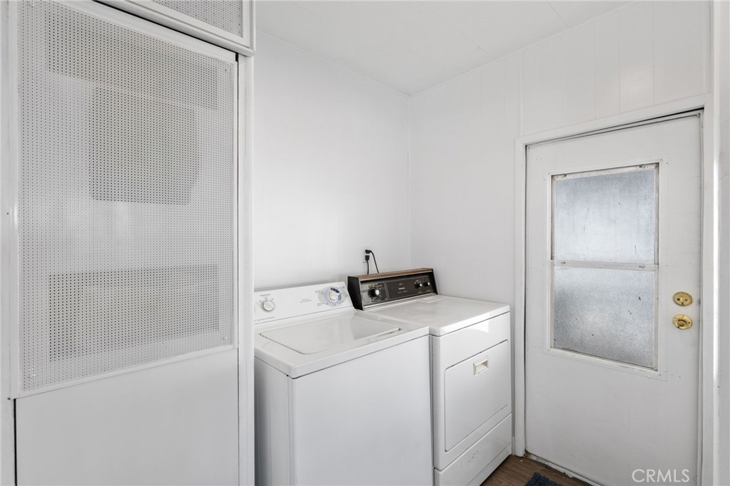 27150 SHADEL Road 42