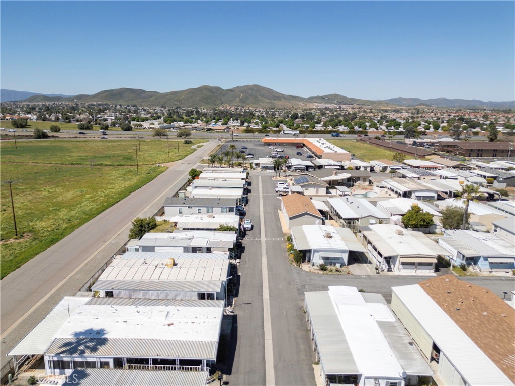 27150 SHADEL Road 42