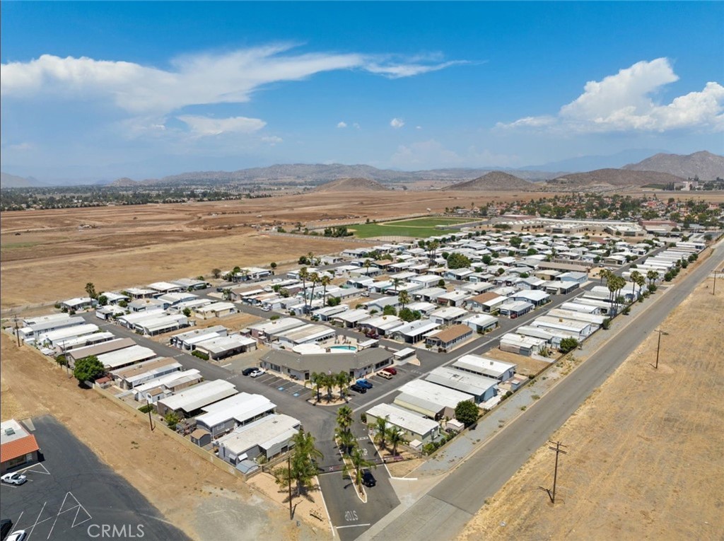 27150 SHADEL Road 42