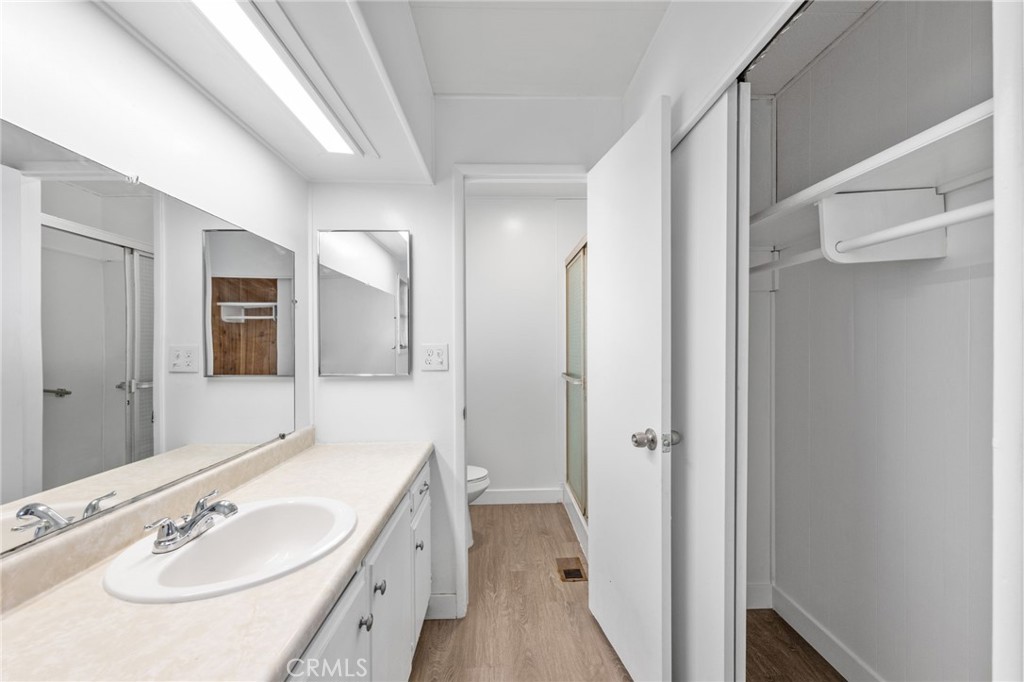 27150 SHADEL Road 42