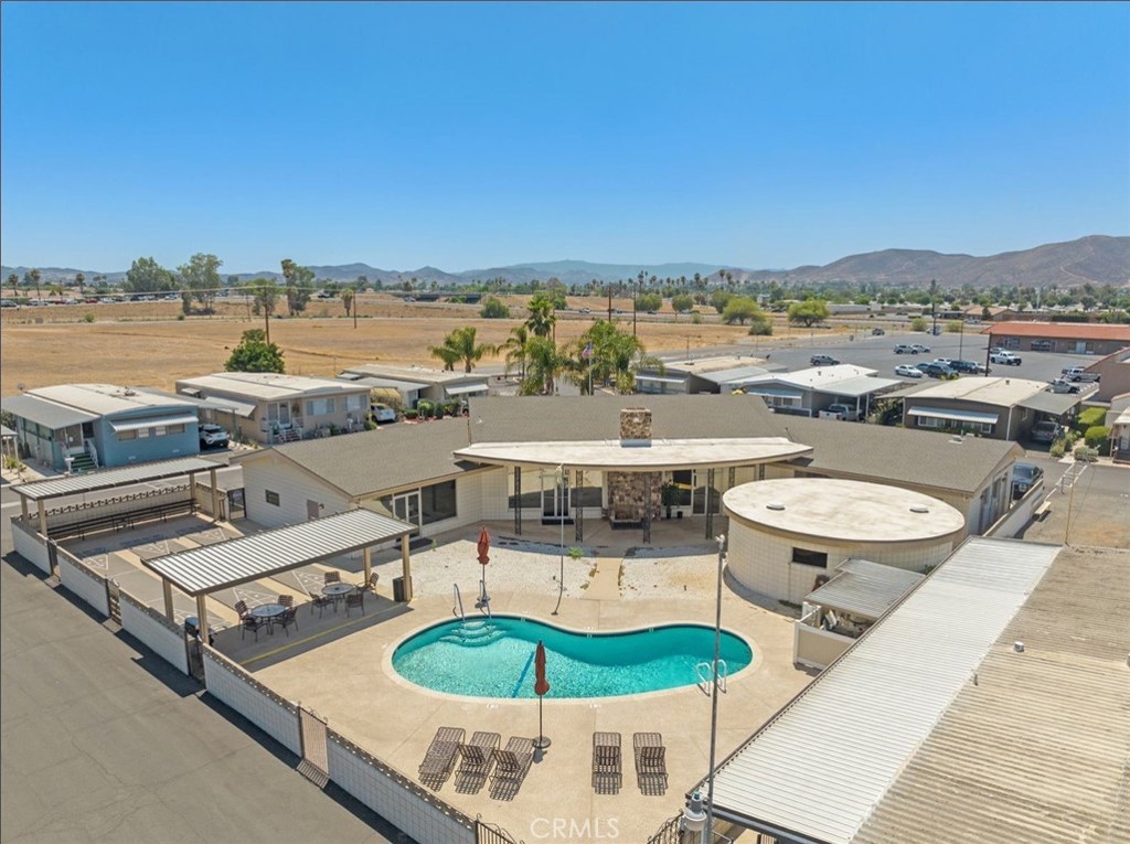 27150 SHADEL Road 42