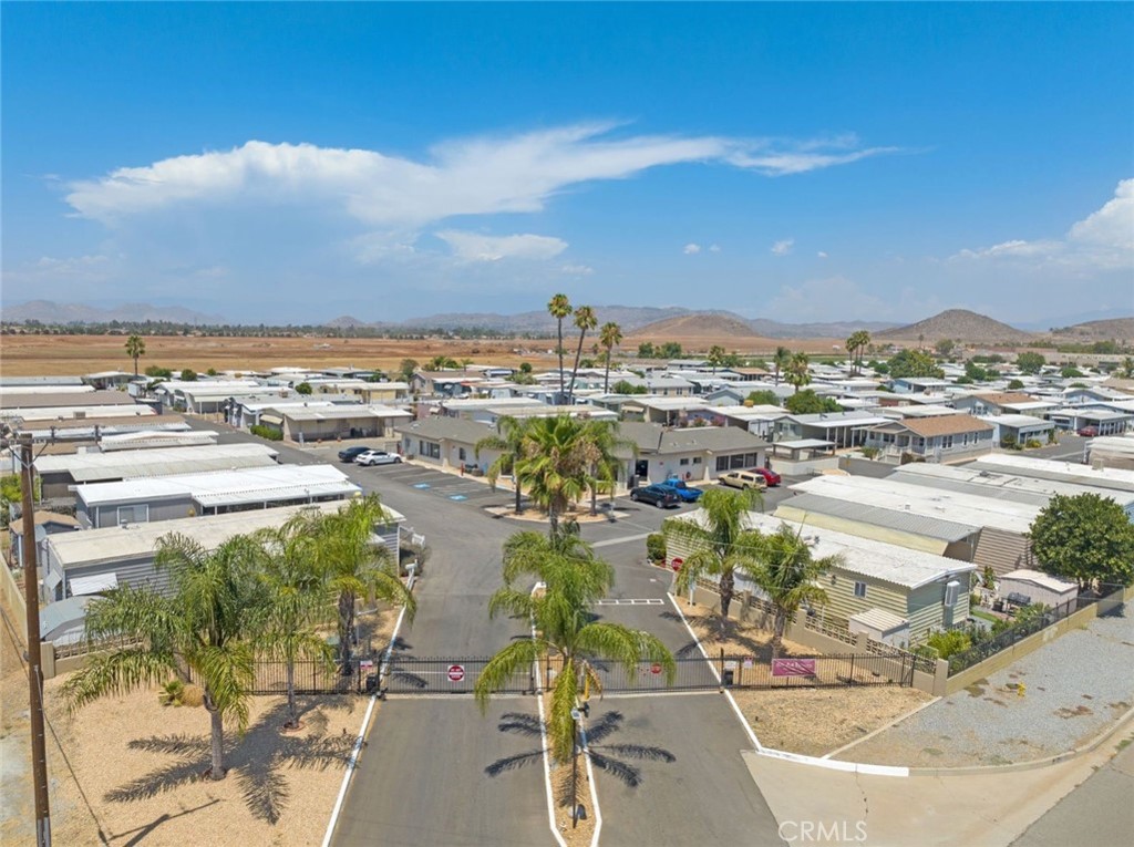 27150 SHADEL Road 42