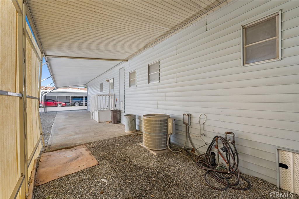 27150 SHADEL Road 42