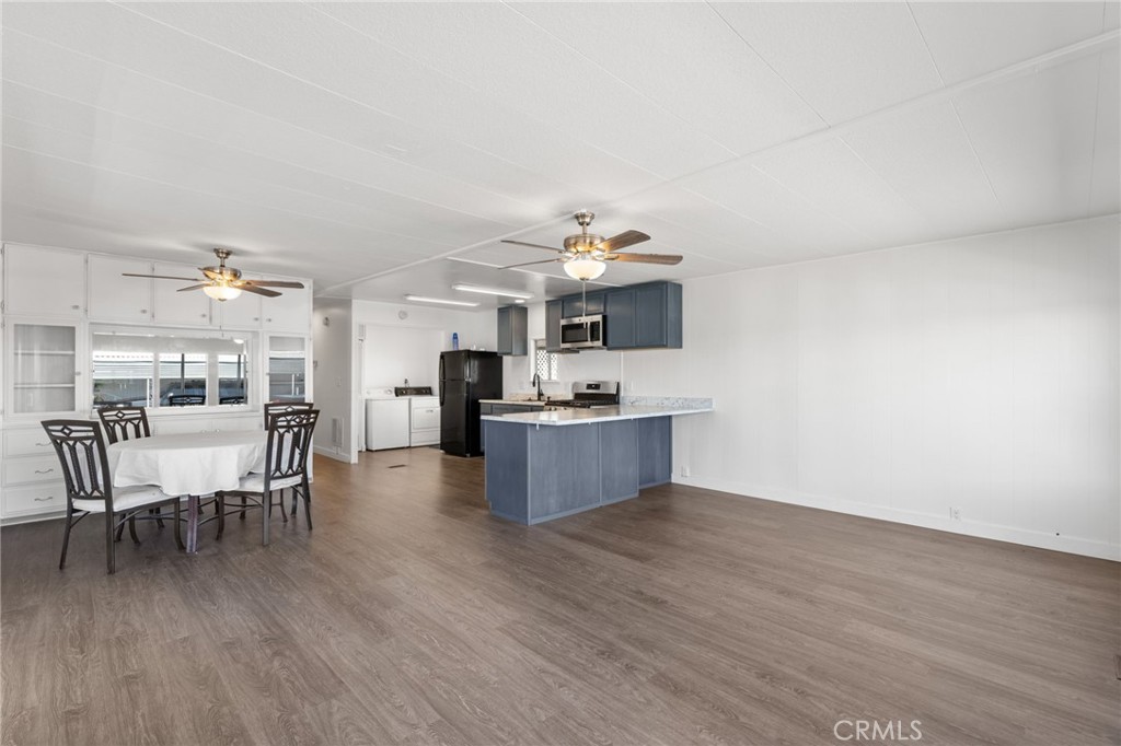 27150 SHADEL Road 42