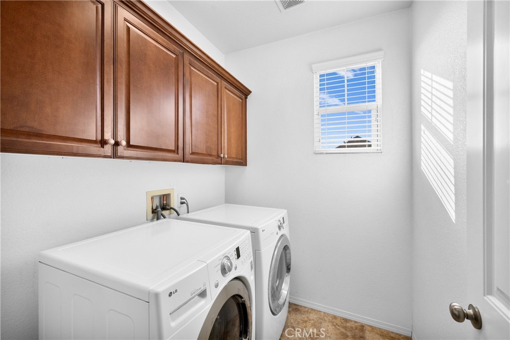 30233 Tattersail Way