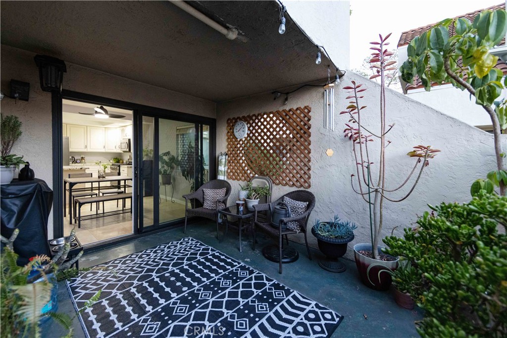 367 N Melrose Drive G