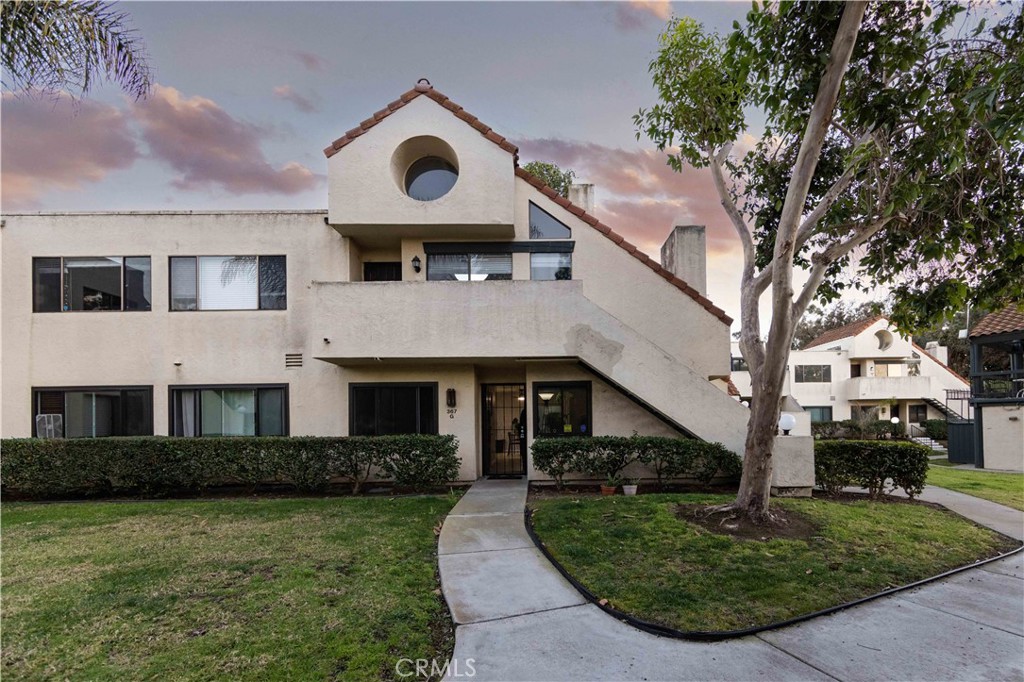 367 N Melrose Drive G