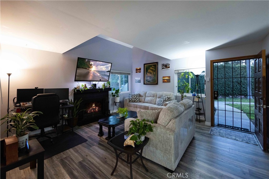 367 N Melrose Drive G