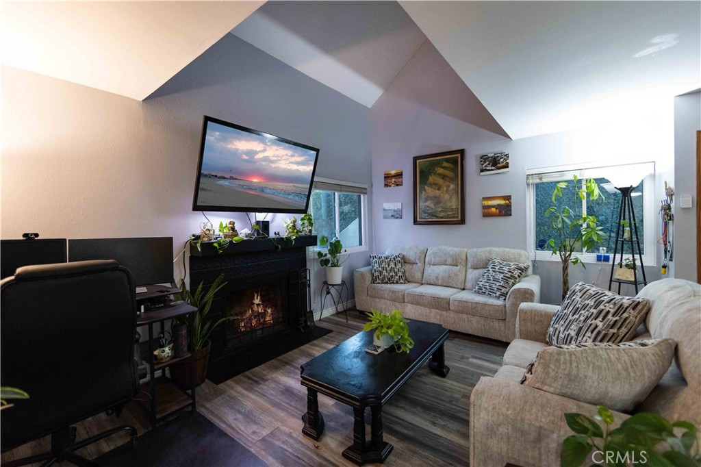 367 N Melrose Drive G