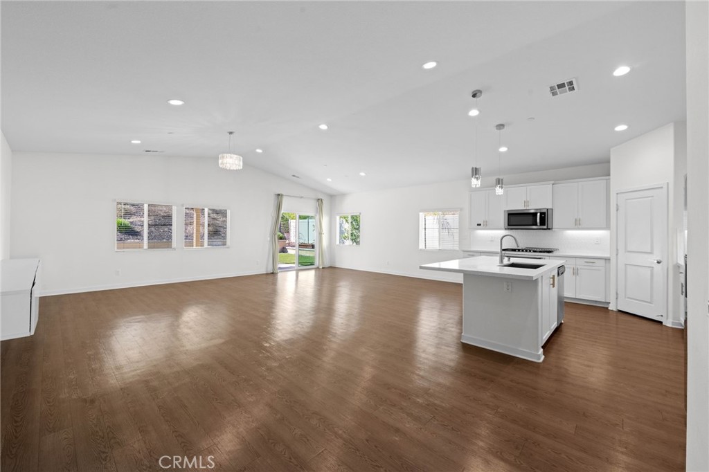 30845 Foxhollow Drive