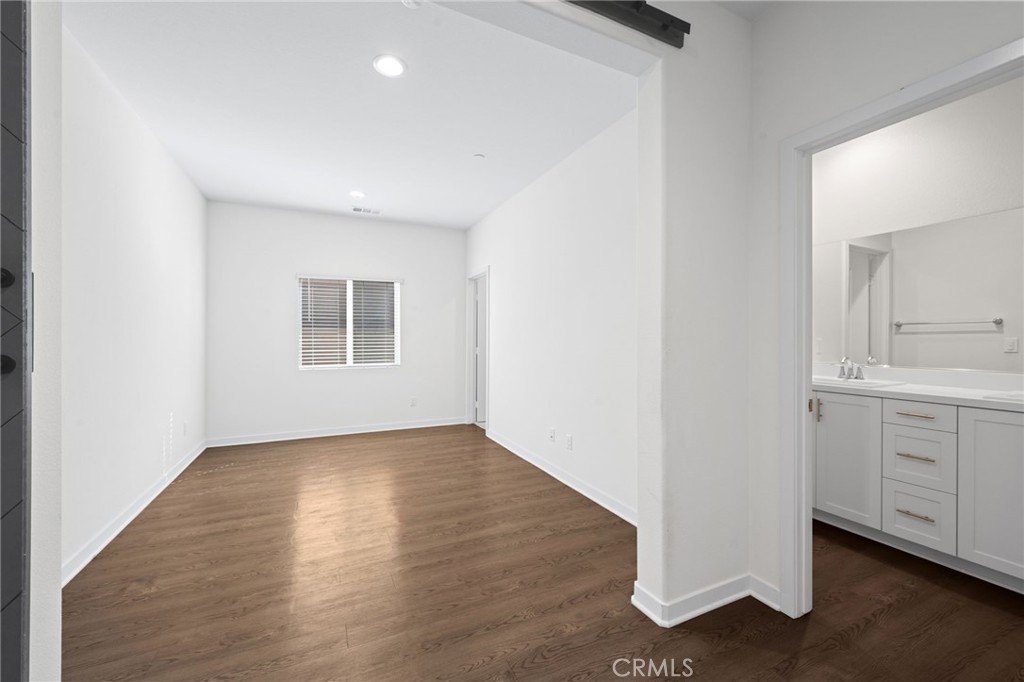 30845 Foxhollow Drive