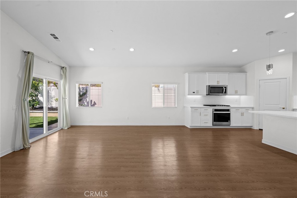 30845 Foxhollow Drive