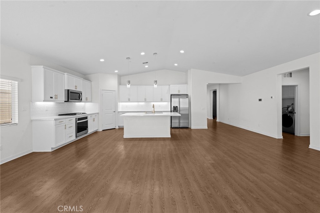 30845 Foxhollow Drive