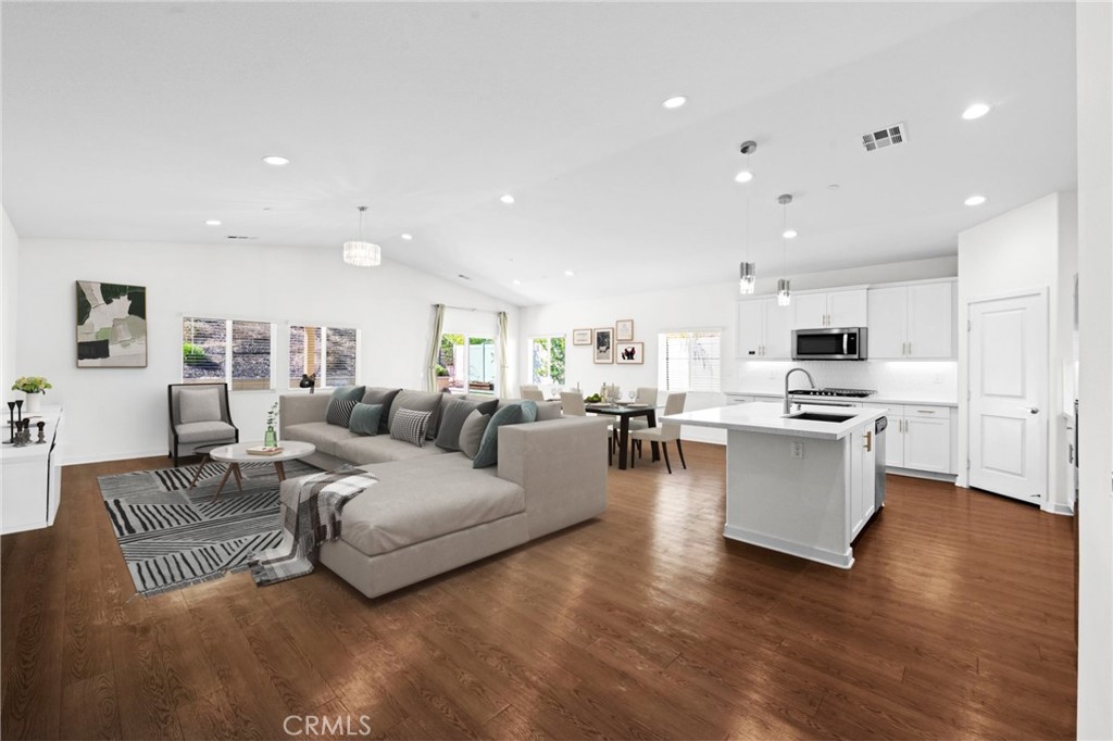 30845 Foxhollow Drive