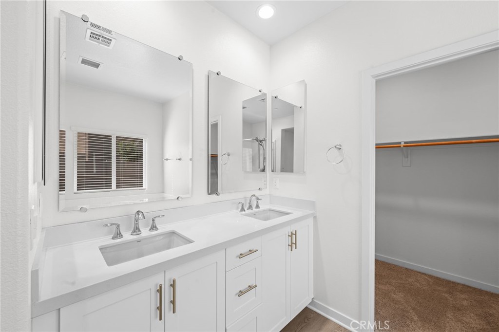 30845 Foxhollow Drive