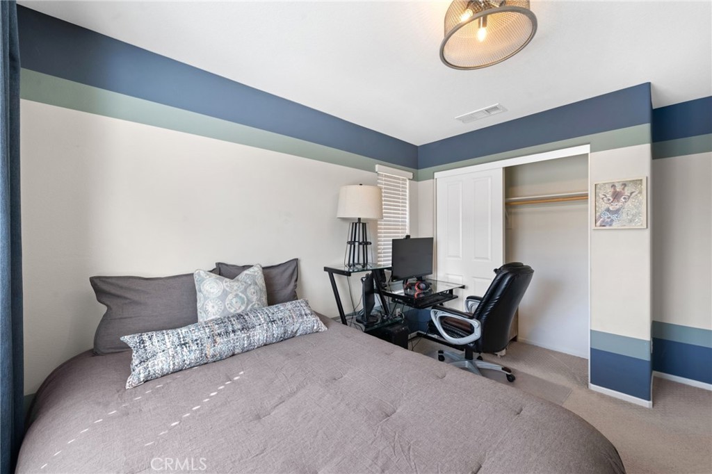 41449 Winterberry Street