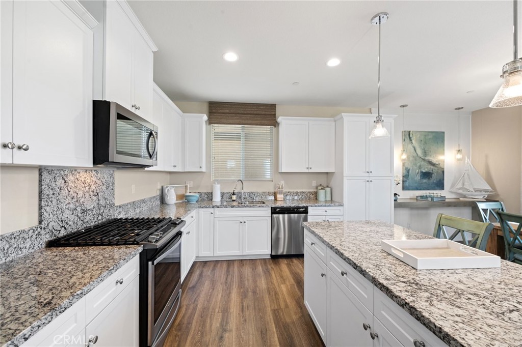 41449 Winterberry Street