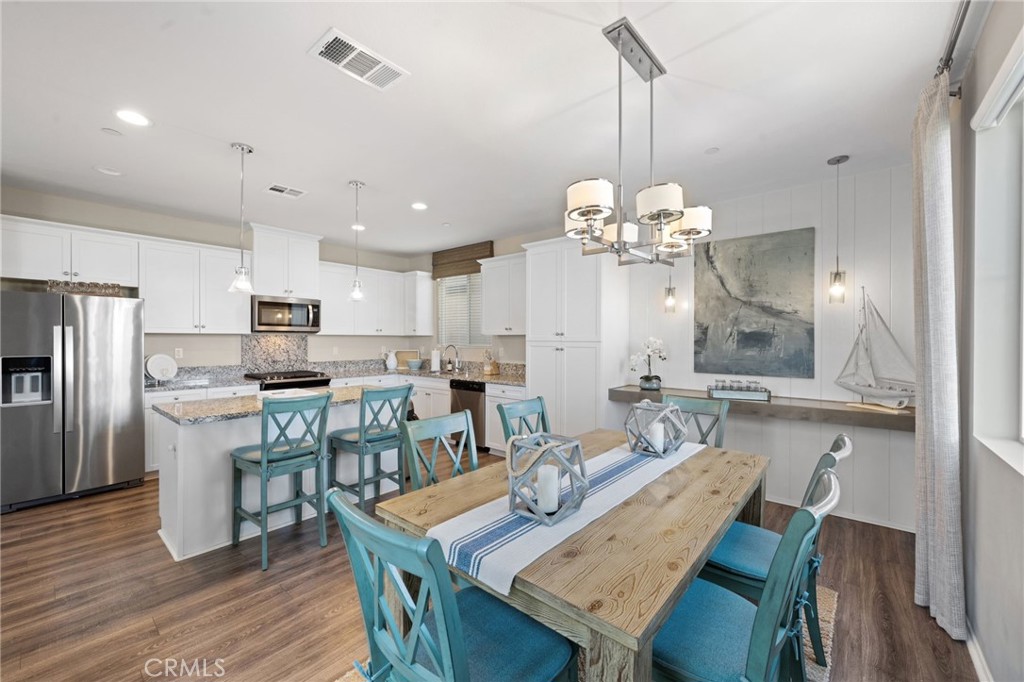 41449 Winterberry Street