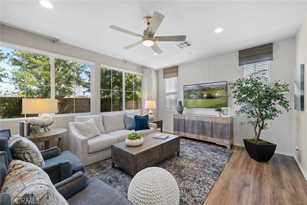 41449 Winterberry Street