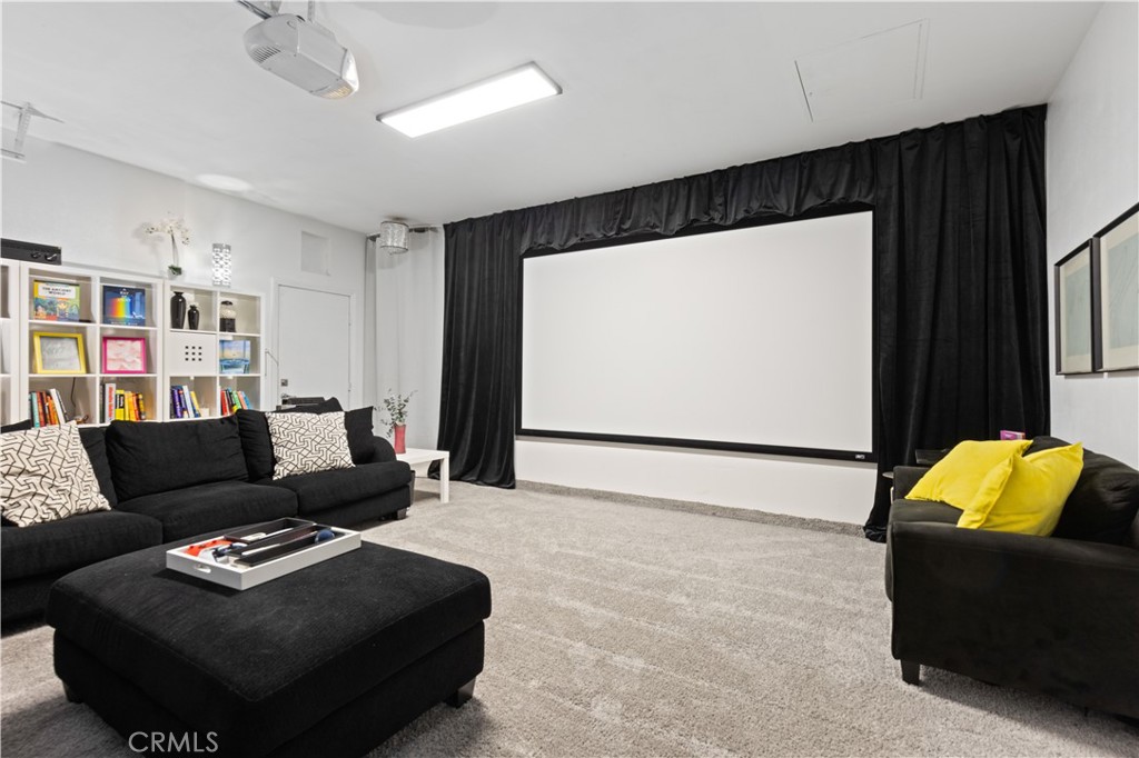 32916 Red Carriage Road