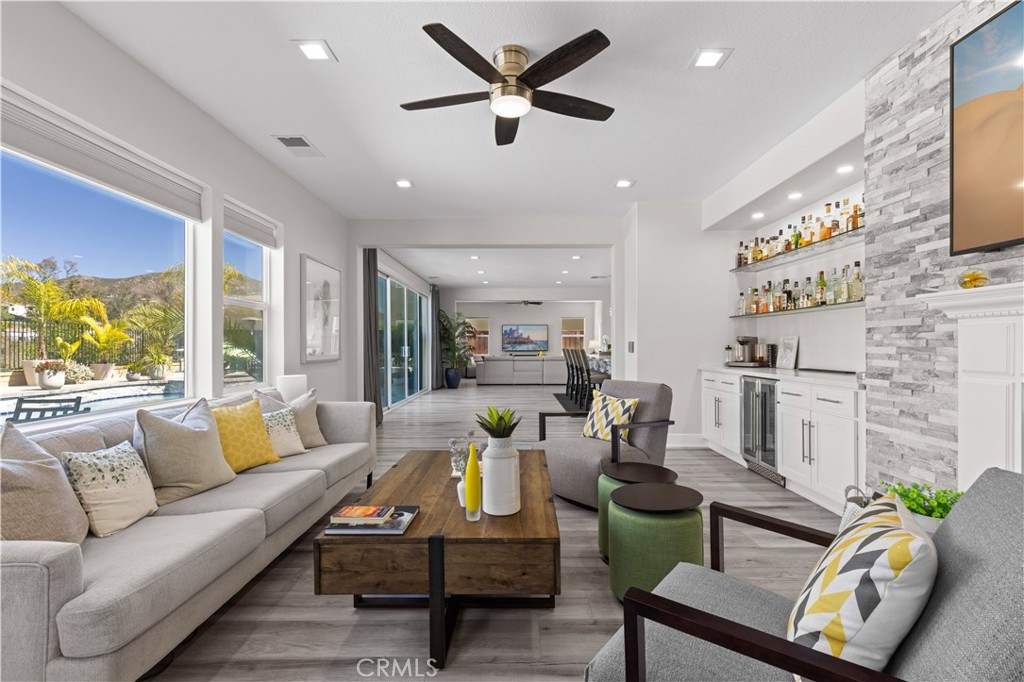 32916 Red Carriage Road