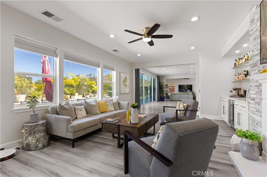 32916 Red Carriage Road