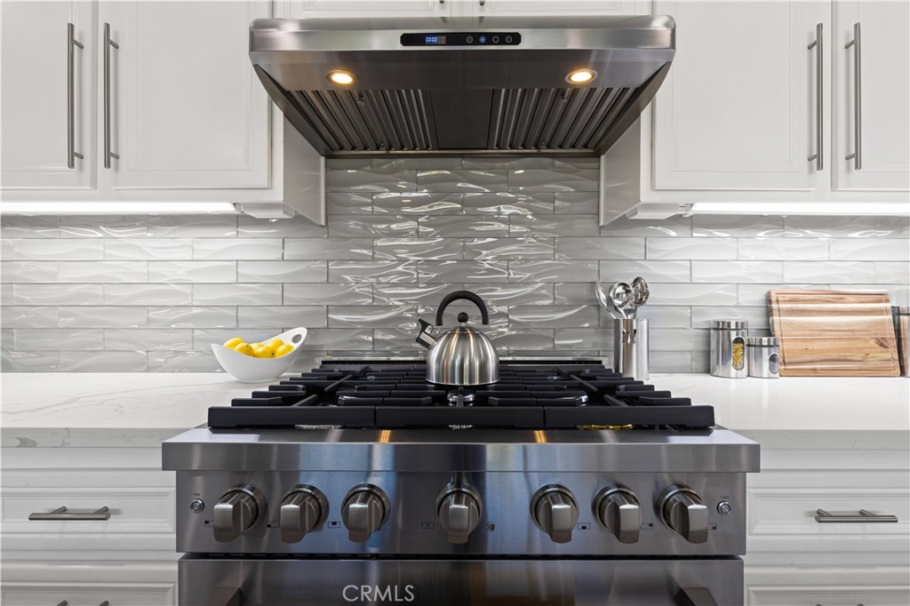 32916 Red Carriage Road