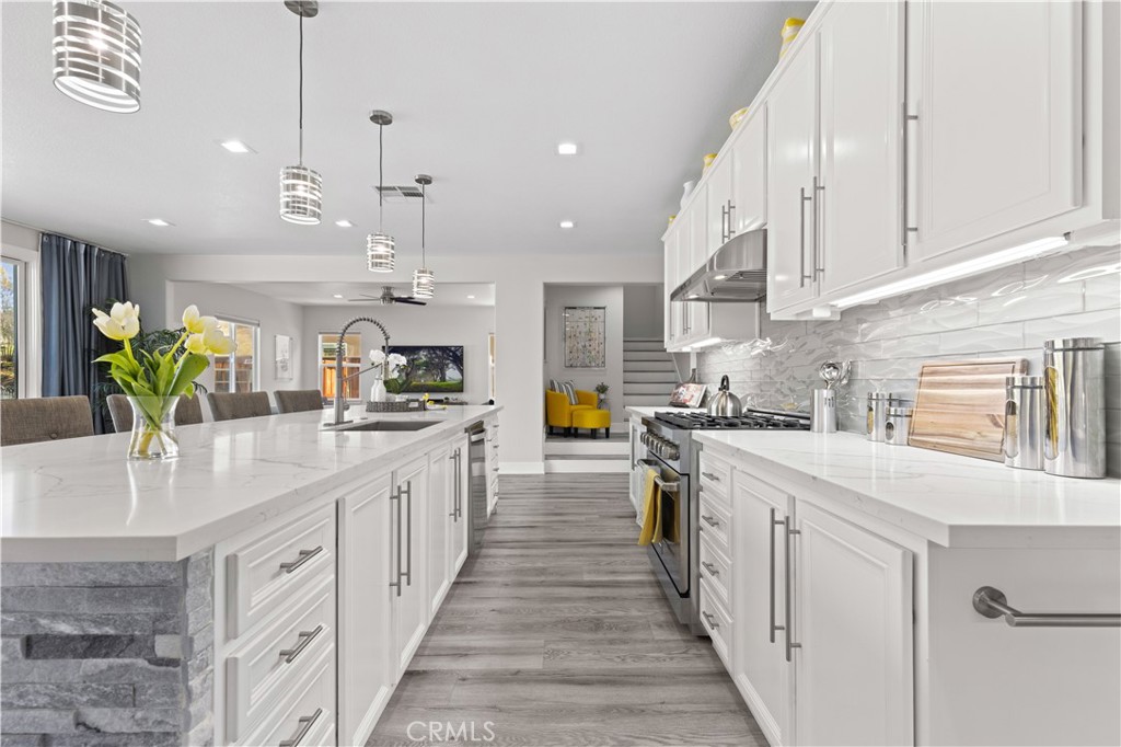 32916 Red Carriage Road